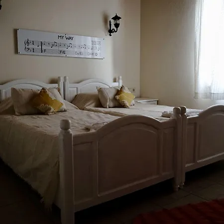 Piano - Adults Only 酒店 塞利米耶