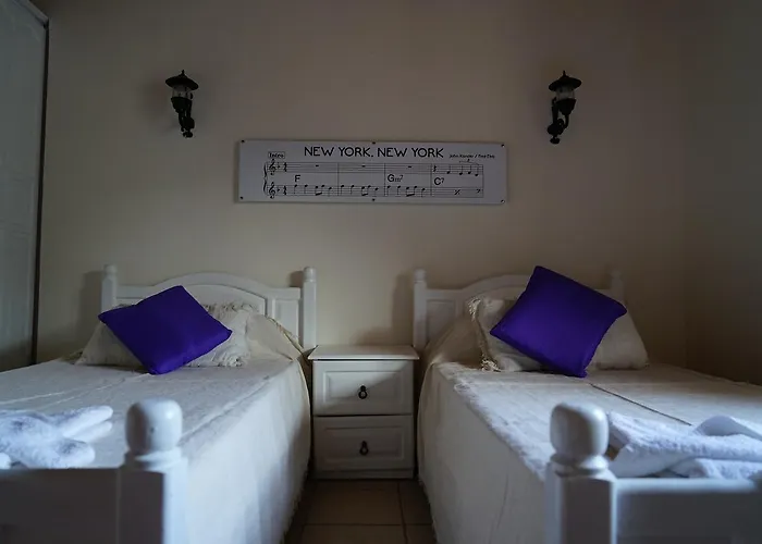 Piano - Adults Only * Selimiye